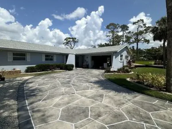 86ed38b7-a3c0-450f-bbf9-5262cb93847f-0-2file_upload-IMG_0119-9548571